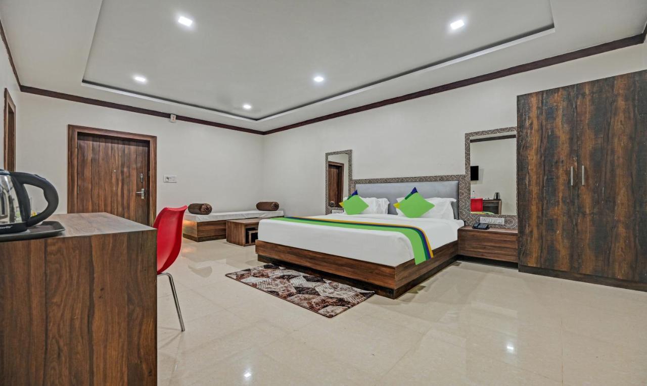 Treebo Paradise Premium Rasulgarh บูบันเนสชวาร์ ภายนอก รูปภาพ